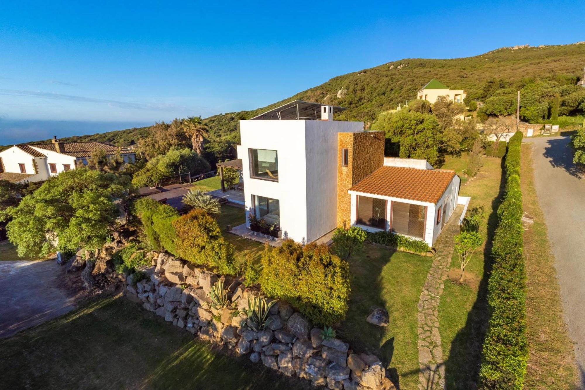 Villa Livingtarifa - Casa Helechos *